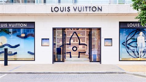 louis vuitton knokke email|louis vuitton stores in belgium.